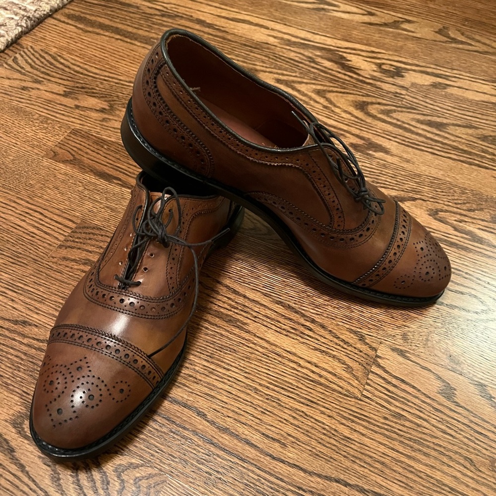 UNWORN- Allen Edmonds Strand in Bourbon- 10.5D